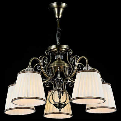 Подвесная люстра Maytoni Vintage ARM420-05-R. Фото